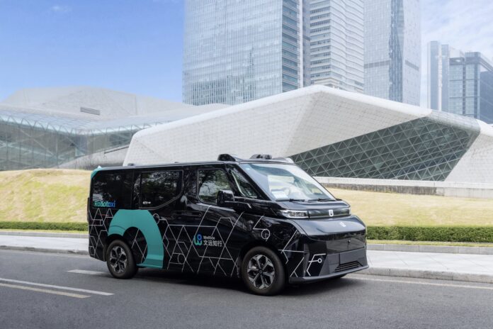 weride-unveils-new-production-robotaxi gxr leveraging-1,800-days-of-operations 