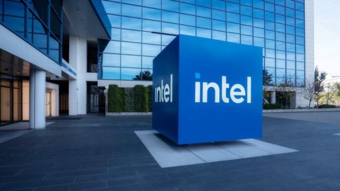 intel-shares-are-on-the-rise-today:-what’s-going-on?