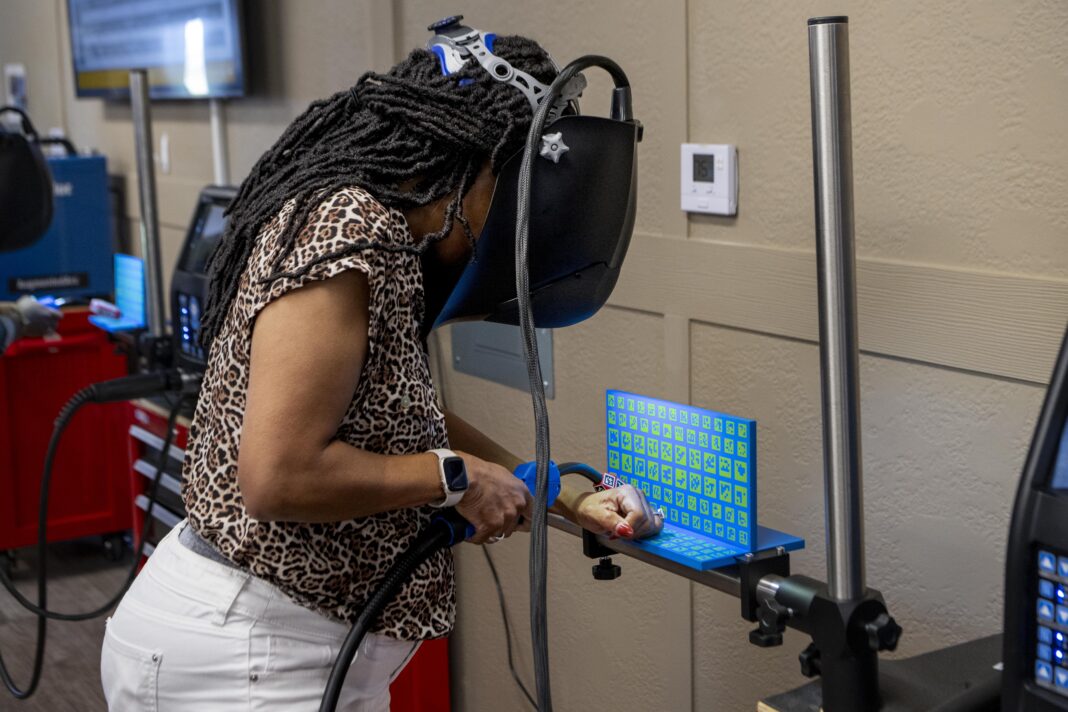 HII’s Ingalls Shipbuilding Hosts Mississippi Educators to Strengthen Workforce Pipelines