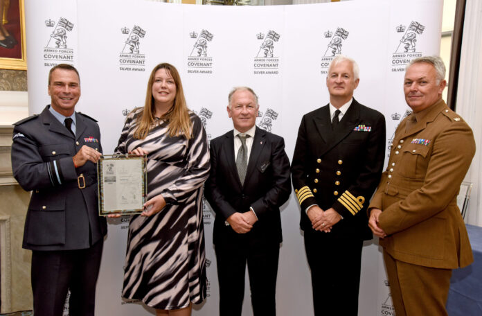 rackspace-technology-receives-silver-award-from-uk-armed-forces-covenant