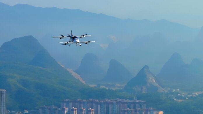 global-debut:-ehang-introduces-vt35,-a-next-generation-long-range-pilotless-passenger-evtol